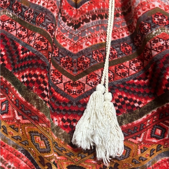 UMGEE Size L DRESS Tassel Tie Front Red Aztec Mix Print Babydoll  BOHO - Picture 7 of 11